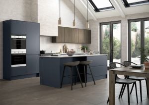 Strada Matte - Slate Blue and Rezana - Stained Espresso | Modern Kitchen | Uform