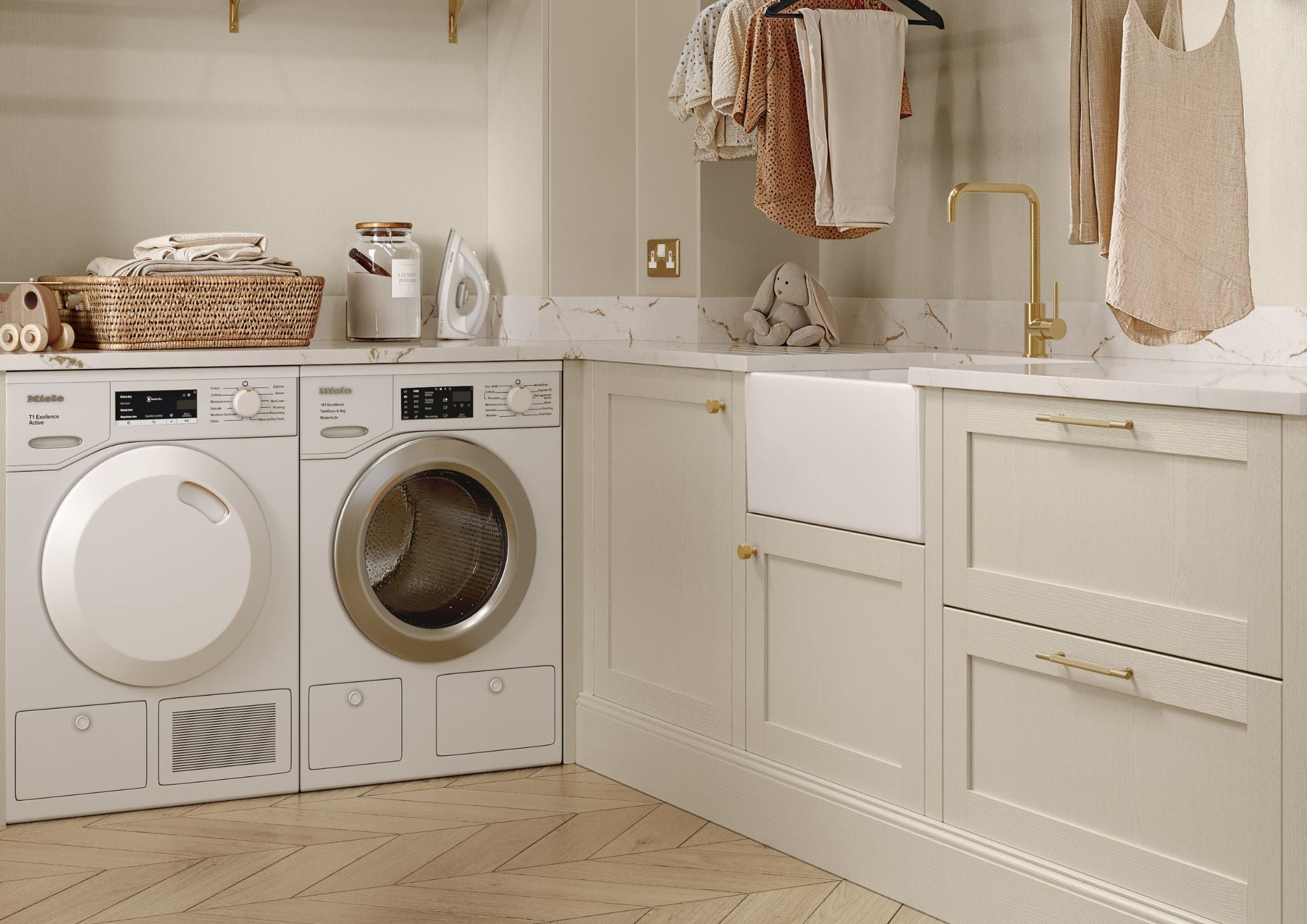 Uform Newcombe Taupe Grey Foil Shaker 3
